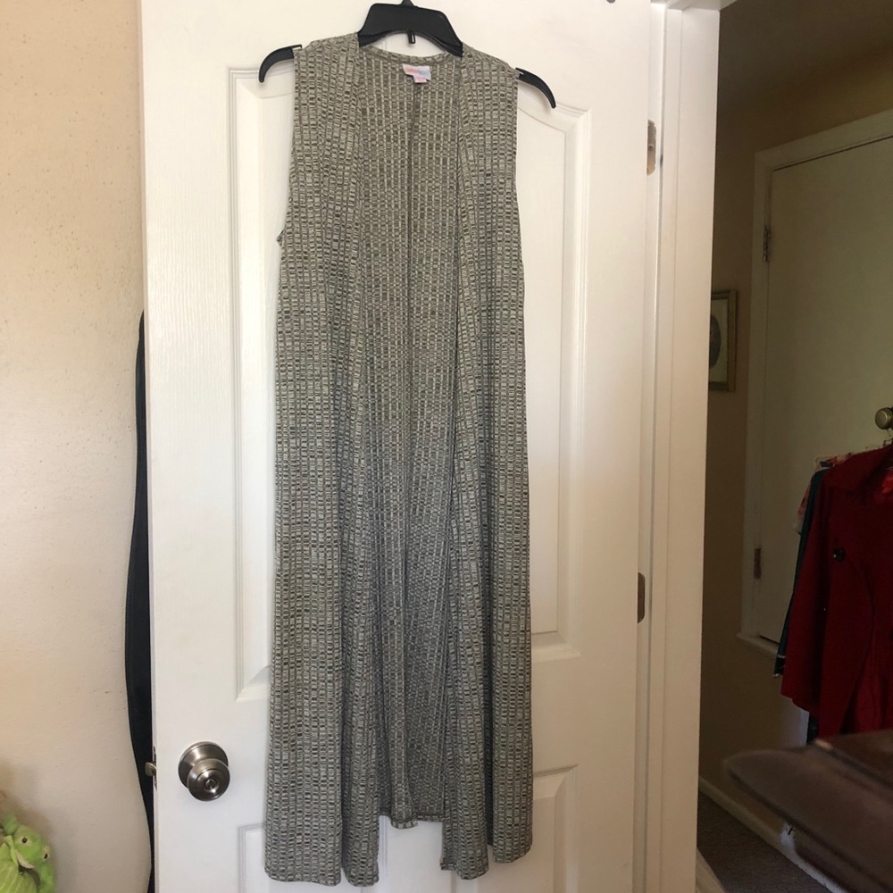LuLaRoe Joy sweater
